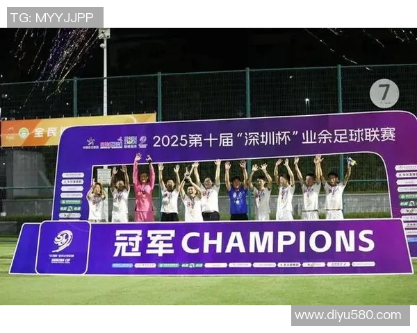 深圳足球队在耐力排行榜中荣登第三名展现强劲实力与潜力 深圳足球队在耐力排行榜中荣登第三名展现强劲实力与潜力