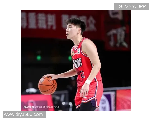 广州篮球队在篮球团队协作排行榜中荣获第六名展现出色团队精神与实力